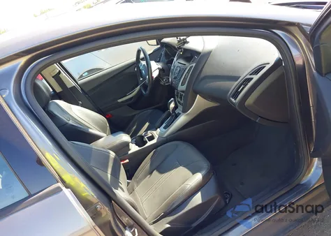 2014 Ford Focus Se из США, поврежденный, VIN 1FADP3K27EL188525